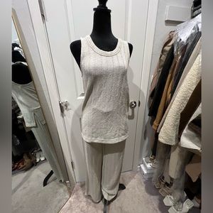 H&M knit Sandy beige top and pant size xs